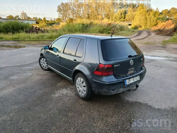 Volkswagen Pārdodu golfiņu 2000 gada. 1.9pd 85kw. Ir lietojum