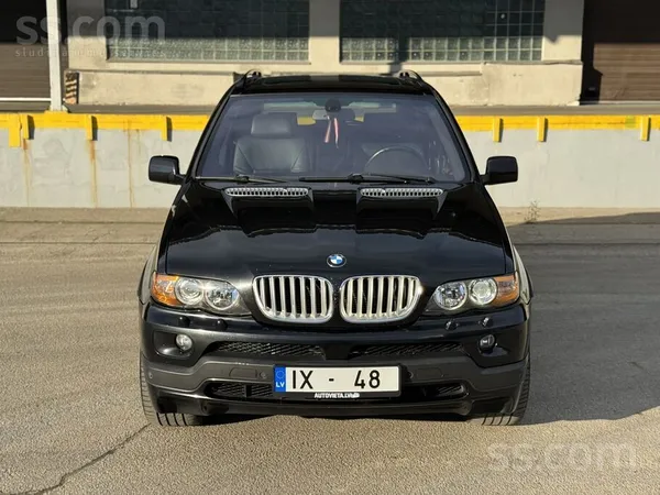 BMW BMW X5 E53 4.8is V8.