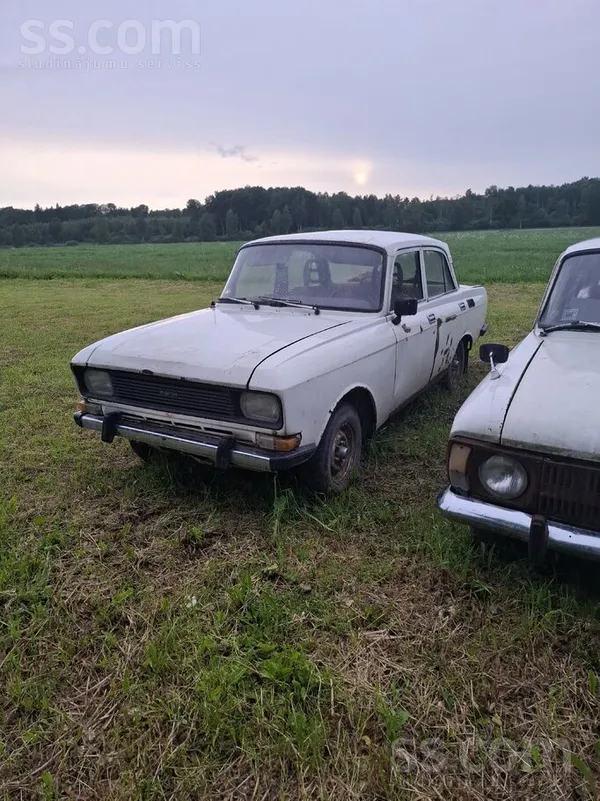Moskvich Pārdodu Moskvich