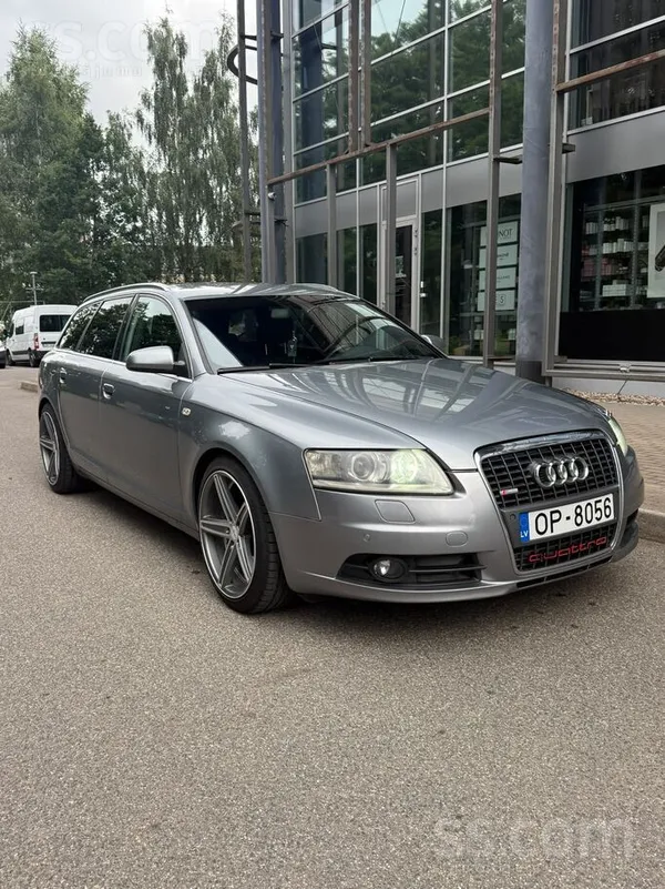 Audi 4200€