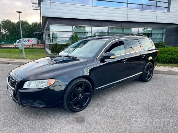 Volvo Pārdodu labu automašīnu, bez liekiem ieguldījumiem