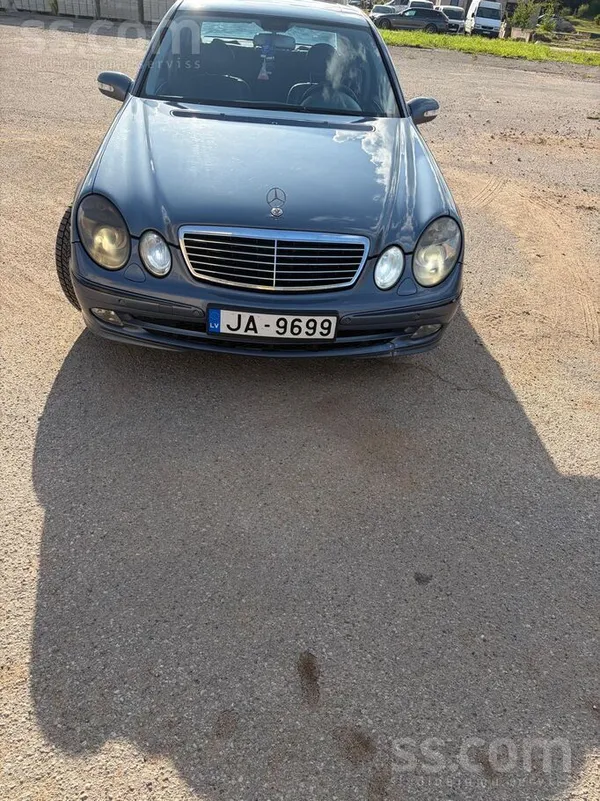 Mercedes Pārdod mersedesu ar pilnīgāko komplektāciju un jau