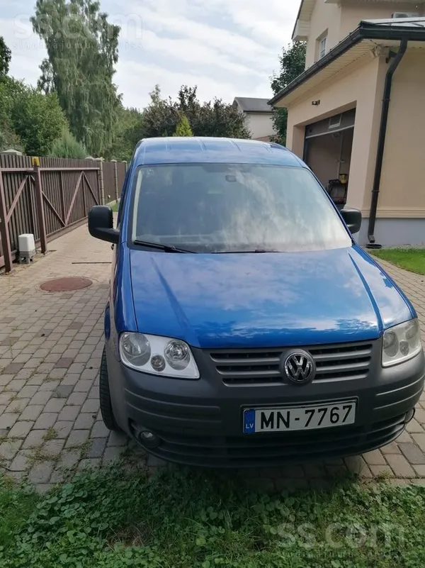 Volkswagen Автомобиль использовался в семье, за машиной смотр