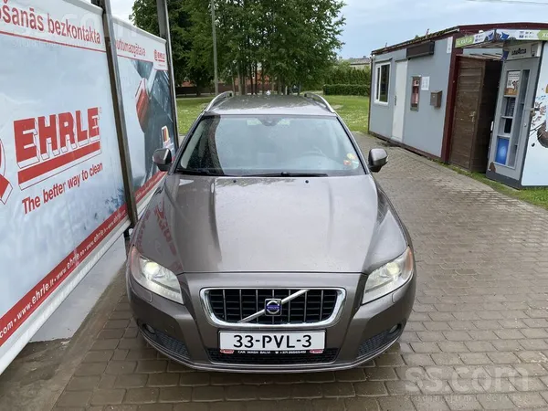 Volvo Volvo V70 2.4D Summum. Tikko no Nīderlandes. Ļoti 