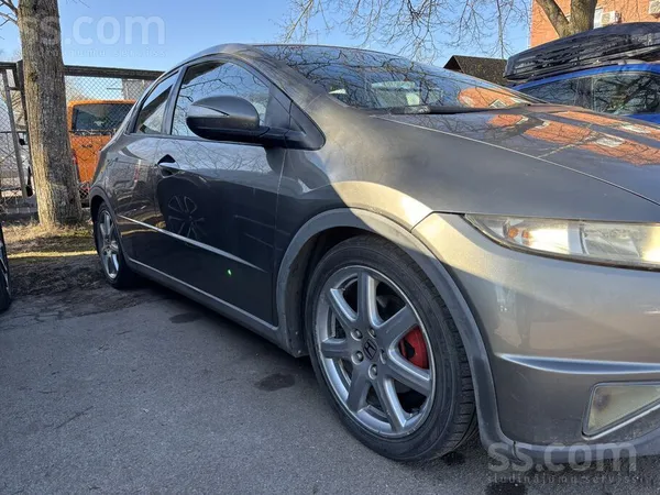 Honda Tirgojās ekanomiska Hondiņa, tehniski ideālā kondī