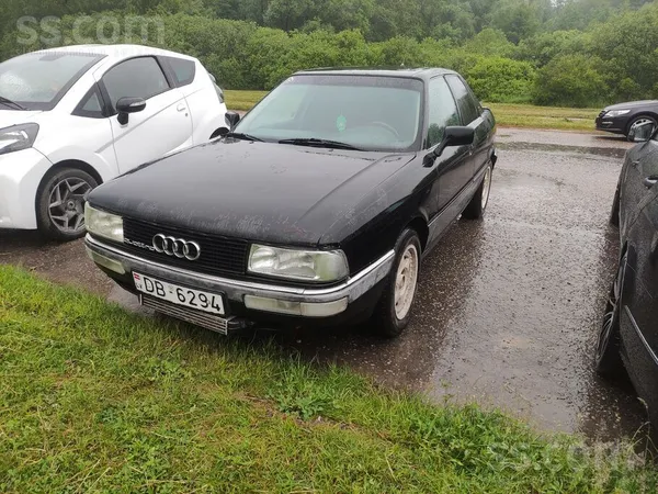 Audi Pārdodu Audi 90 Quattro ar teh apskati un Aan 2.2l