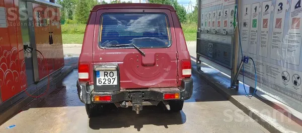 Hyundai Galloper - 1