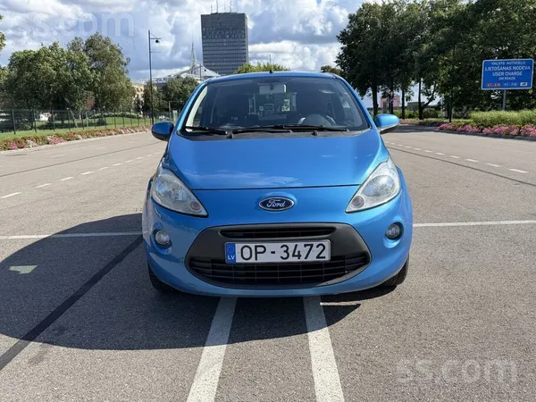 Ford Продаю Ford Ka 2010 года с экономичным двигателем 