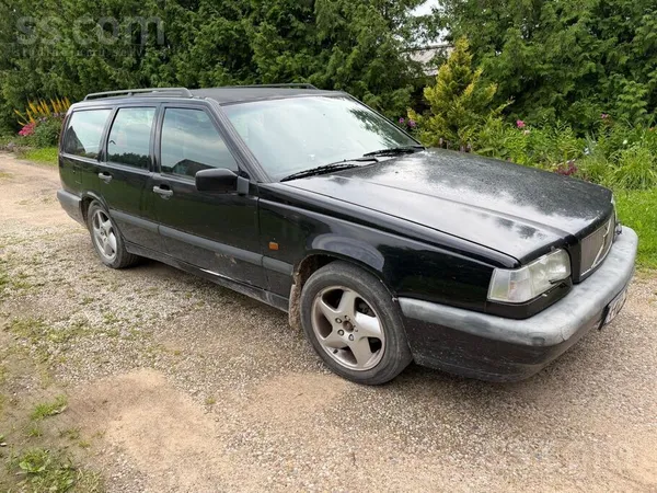 Volvo Nomainīta zobsiksna, jauni aizmugures bremžu diski