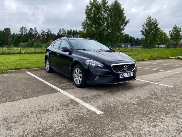 Volvo Volvo V40 Cross Country – ļoti ekonomisks (3–5 l/1
