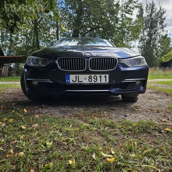 BMW Pārdodās auto BMW 328i Luxary. Brauc sieva no 2014