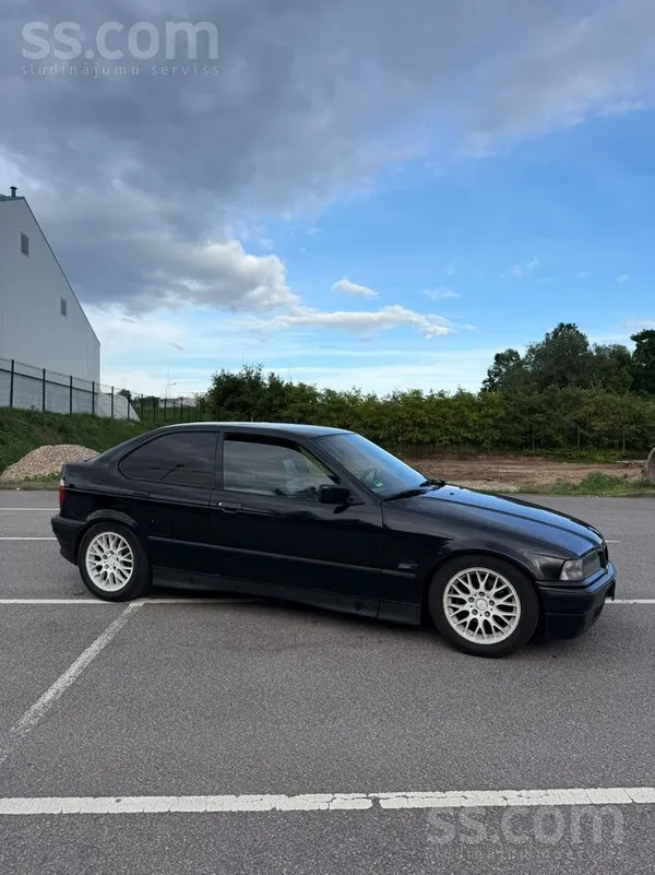BMW Mašīna tehniskā stāvoklī, jāmetina nav, nr. Zīme l