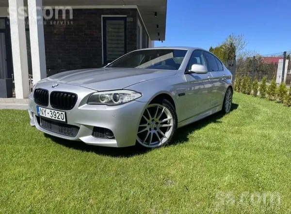 BMW Машина недавно обслуживалась. Все вопросы по телеф