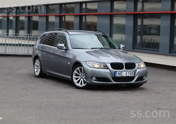 Jauna TA. BMW 325, Facelift, 3.0 dīzelis, automāts. 

Parking sensori
Aut