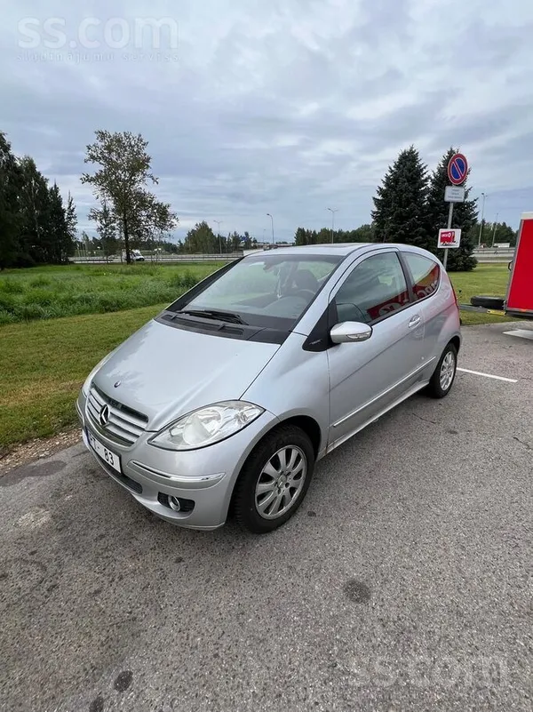 Mercedes Pārdodu Mercedes-Benz A170.