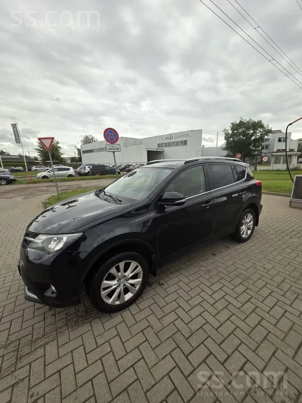 Toyota Pardosana Toyota Rav4, otraijs saimnieks. Pirkts L