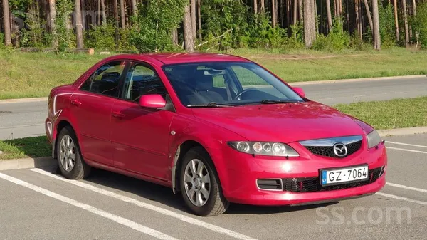 Mazda Par Mazda 6 cenu vienosimies. Uzticams sedans labā