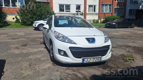 Peugeot 3 durvis, 2 sēdvietas -aizmugurē paplašināts bagāž