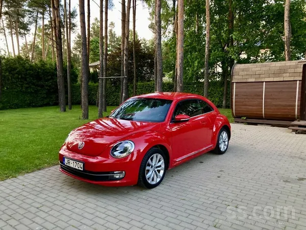 Volkswagen Продаю машину жены VW Beetle 2014