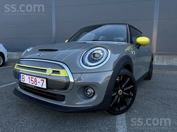 Mini Mini Cooper S E 2020/12 Automāts Panorāma kamera t
