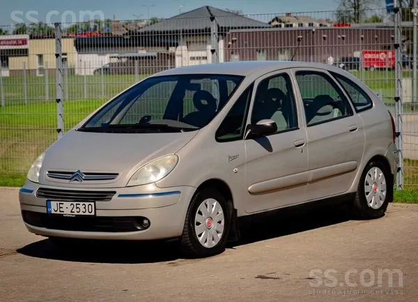 Citroen Citroën Xsara Picasso. 2011. gads. 1, 6Benzīns/gāz