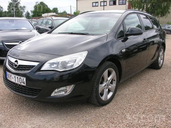Opel 1.7cdti 96kw. 6atrumi , labā tehniskā un vizuālā s