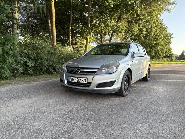 Opel Pàrdodu automašínu opel Astra, labà stàvoklí, cena