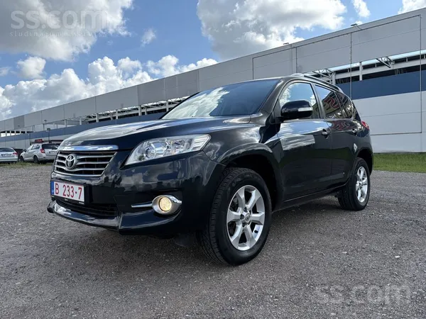 Toyota Toyota Rav 4 2.2 dīzelis 110 Kw jeb 150Hp. , pirmā