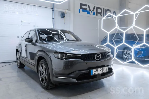 Pieejams Ekii valsts atbalsts. Mazda Mx-30 Electric. Cena ar Pvn.
Finanšu līzings ar 1, 49% likmi+Euribor.
Pirmā reģi ...