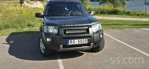 Land-Rover Pārdodu Land Rover freelander labā tehniskā un viz