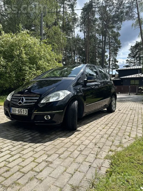 Mercedes Pārdodu ekonomisku un uzticamu Mercedes-Benz A160