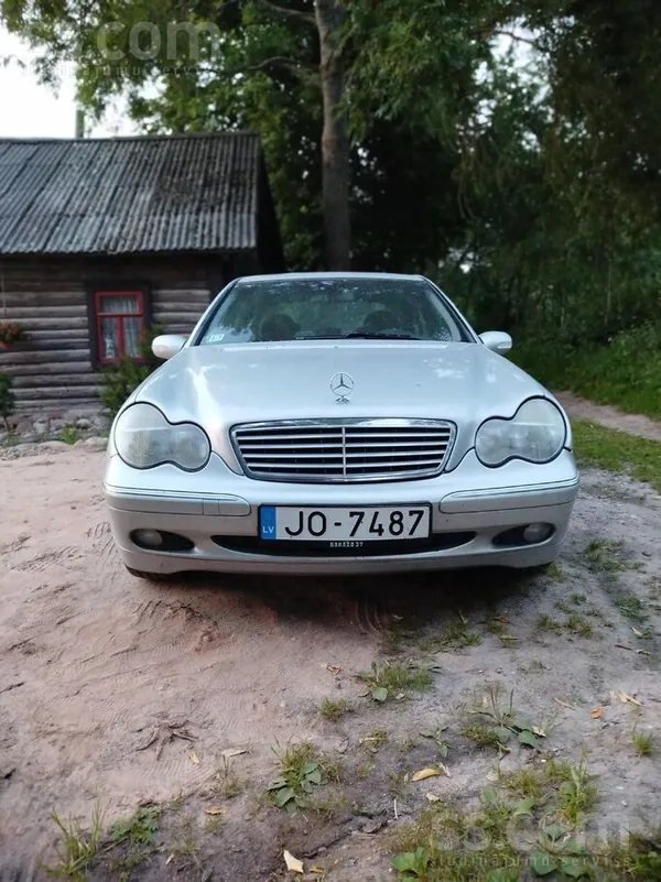 Mercedes Steidzami Pārdodu Mercedes C -200 kompresors 120 k