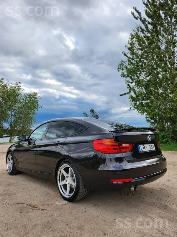 BMW BMW F34 318d Gran Turismo Sport Line (2014)