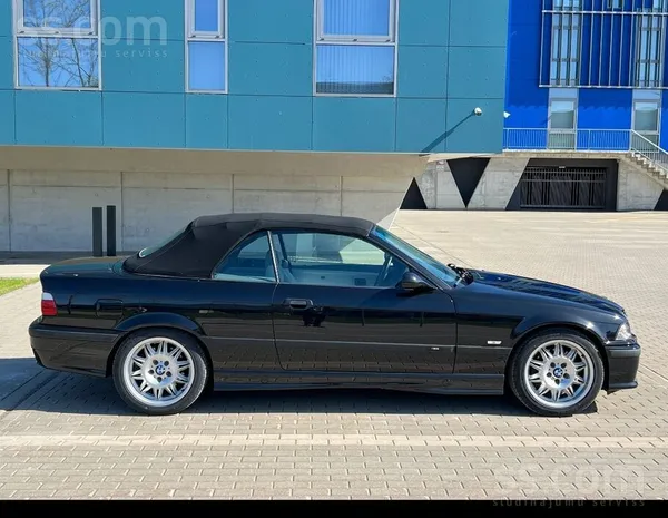 BMW E36 M3 Cabrio 3.2 Automatic (Us Spec)

Pārdod BMW E36 M3 Cabrio ar S52