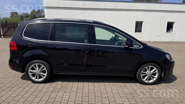 Volkswagen 2015. gada Volkswagen Sharan, 2, 0 litru dīzeļdzin