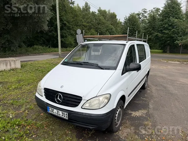 Pārdodu uzticamu un ekonomisku Mercedes-Benz Vito 111 Cdi kravas furgonu. Au
