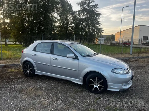 Chevrolet Pārdod Chevrolet Lacetti 2008.g. 1.6 benzīns 