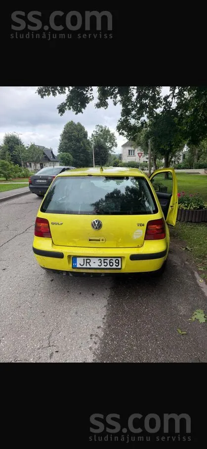 Volkswagen Tiek pārdots Golfs vecais labais sūkņa motors 1.9