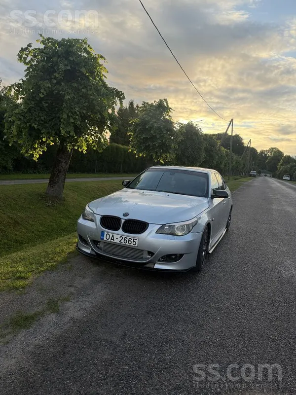 BMW Pardodu BMW 525d Stage2 remap(downpipe ar dubulto 