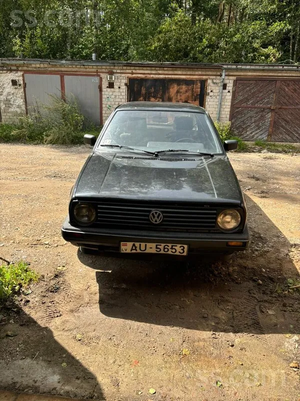Volkswagen Pārdodu tēva rūpīgi aprūpēto auto, stāvējis garāžā