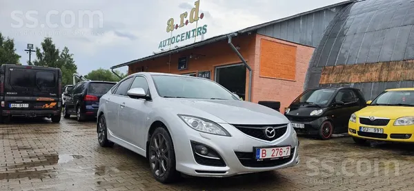 Mazda Glīta Mazda 6. Daudz labu ekstru. Daudzfunkcionāla