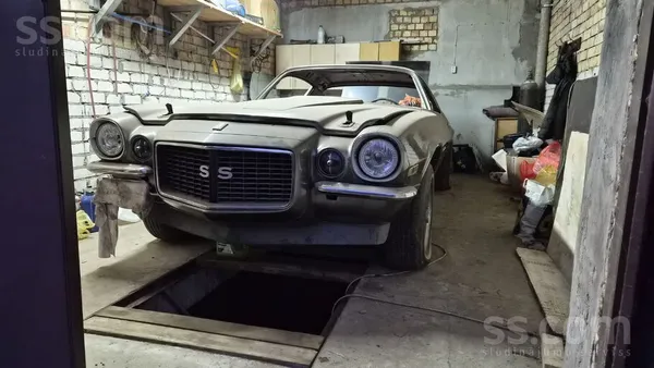 Продаю камаро 5.0 бензин 1971 года