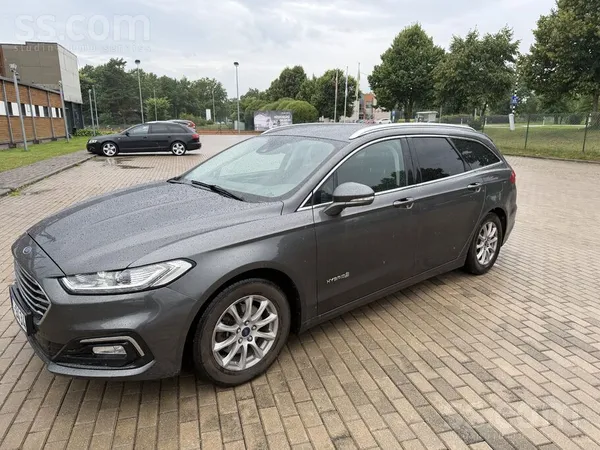 Ford Pārdodu Ford Mondeo hybrid (bendzīns) ļoti labā st