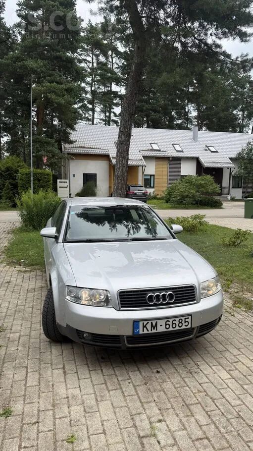 Audi Машина на ходу. Состояние авто соответствует своим