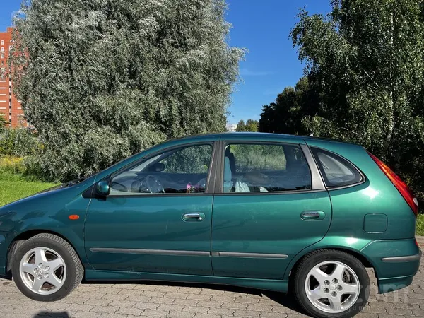 Nissan Nissan Almera Tino 2.0 Automāts 2001. gads