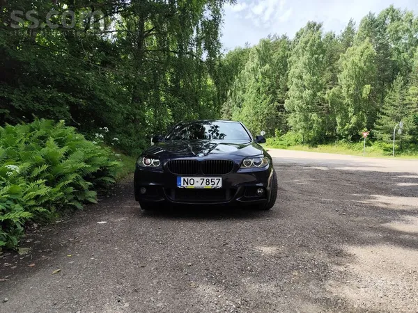 BMW Продаю авто в хорошем состоянии. есть визуальные д