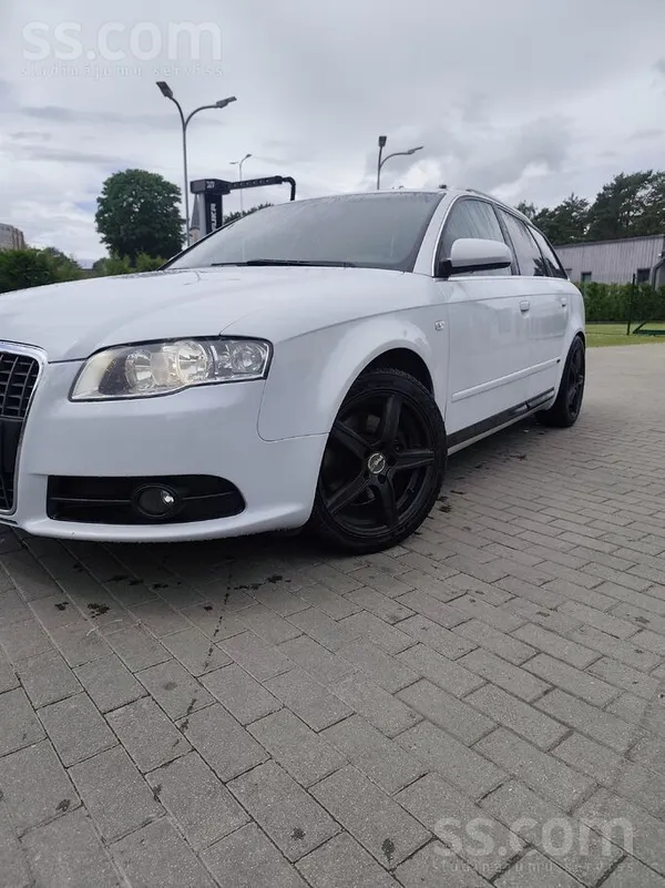 Audi Audi a4 s-line 2.0d 125kw 170z. s