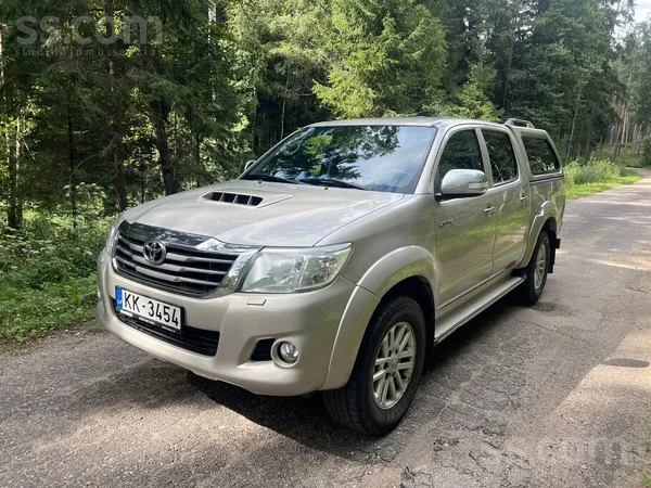 Toyota Pārdod Toyota Hilux 3.0 D, 2016.gada modelis, 3550