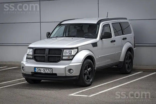 Dodge Nitro 2.8 dīzelis, Automāts. 

Dodge Nitro

130 kW / 176 ZS Automā