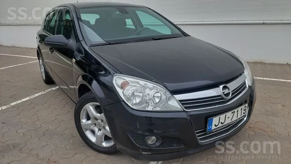 Opel Automāts. Opel Astra 1.6 benzīns 85 kW 